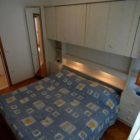 Holiday home Sikluh-128-4 *